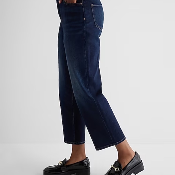 Express Relaxed Straight Ankle High Rise Jeans - Picture 6 of 9